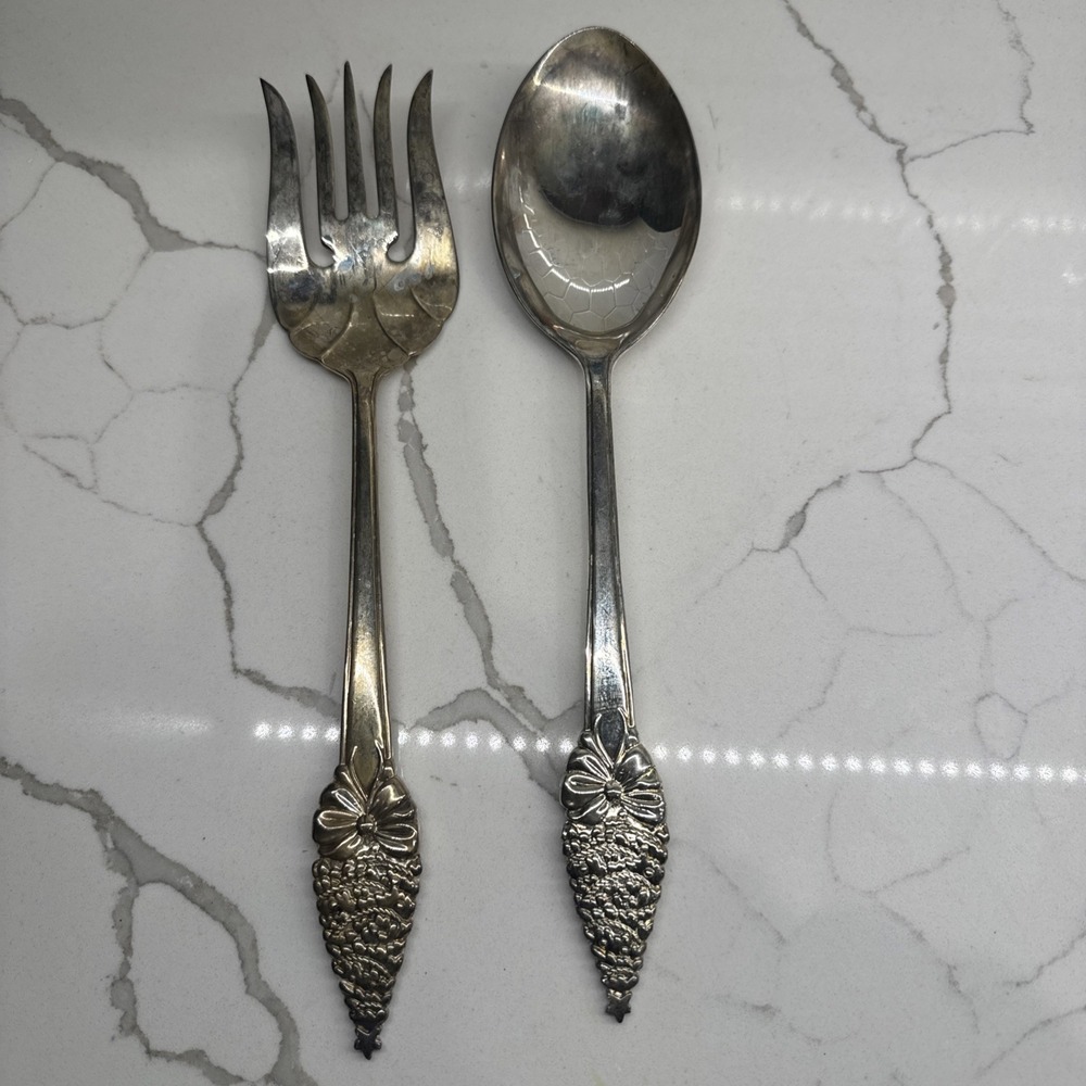Silver Metal 2pc Serving Spoon & Fork Set Pinecone Handle, Botanical Theme